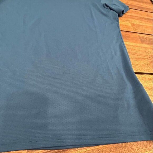 GYMSHARK mens t-shirt. Size Medium. New condition. Blue. Worn one or two times. - Picture 3 of 10